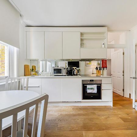 Modern One Bedroom In Fitzrovia, Central לונדון מראה חיצוני תמונה